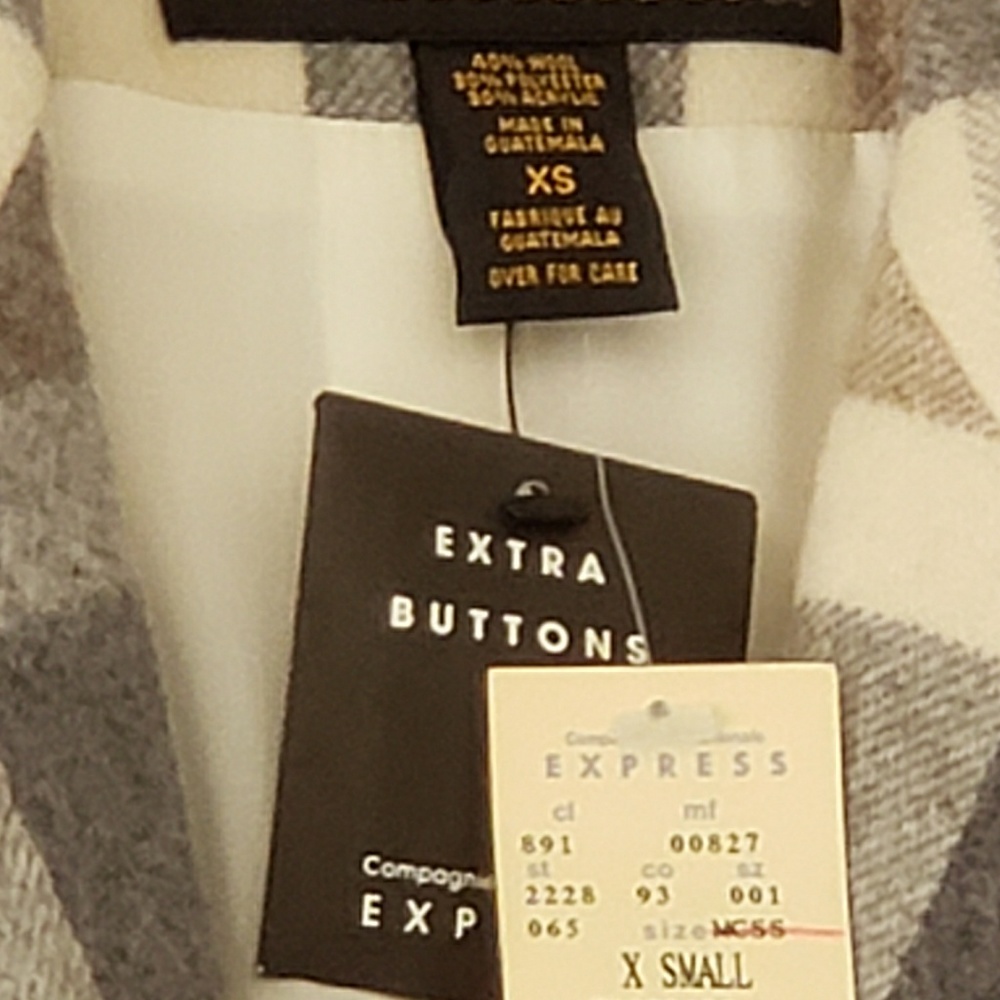 Ladies Jacket - Picture 2 of 3